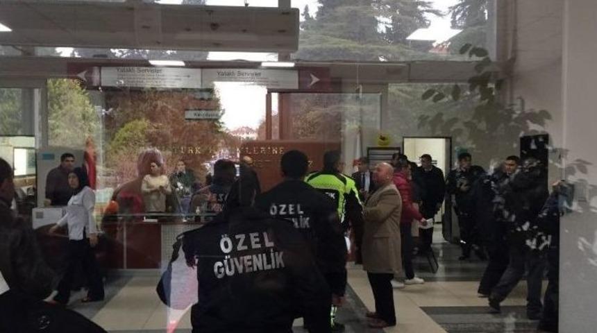 &Ccedil;anakkale Devlet Hastanesinde Ş&uuml;pheli &Ccedil;anta Paniği