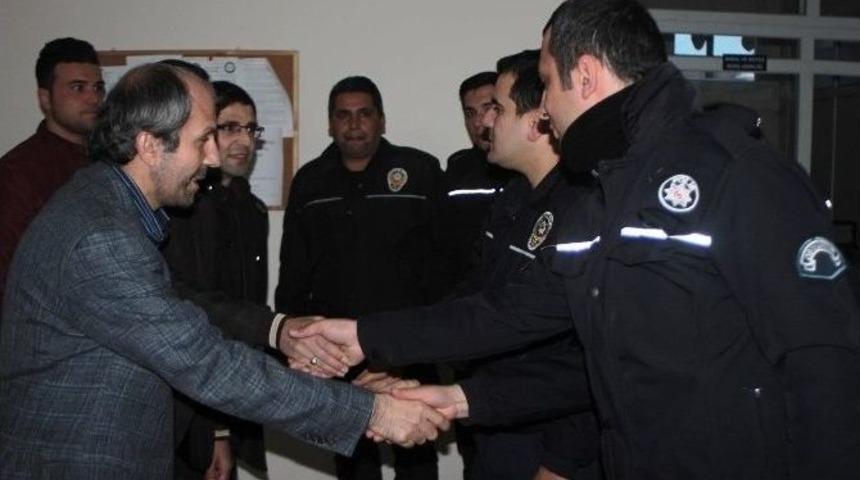 Osmaniyeli Gazetecilerden "polisimin Yanındayım" Kampanyasına Destek