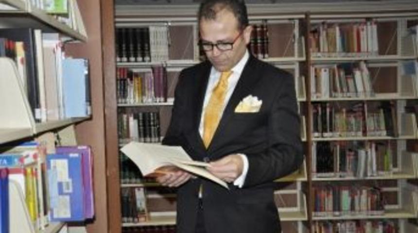 Sosyolog &Ouml;z: "halep&rsquo;te Zafer Olarak İlan Etseler De, D&uuml;nya Tarihinde Bir Devletin Alnına S&uuml;r&uuml;lm&uuml;ş Kara Bir Leke&rsquo;&rsquo;