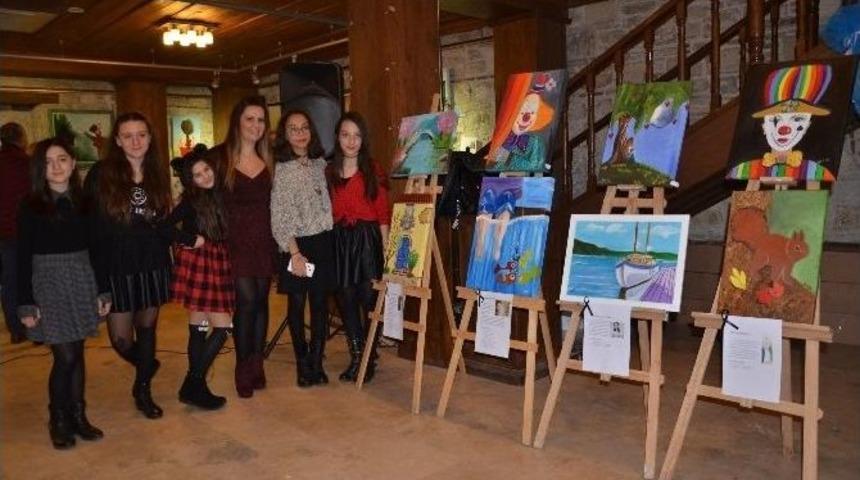 Kuşadası&rsquo;nda &ldquo;sanat&ouml;lye&ldquo; Resim Sergisi A&ccedil;ıldı