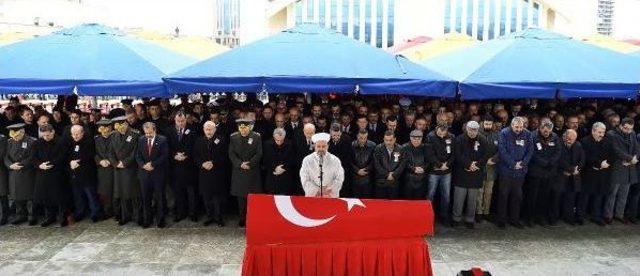 Şehidin 2 Aylık Eşi: Benim Canımı Benden Neden Aldınız, Ne Istediniz Bizden?