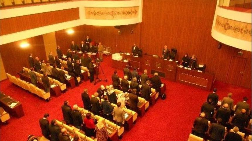 İstanbul&rsquo;daki Saldırı, Ankara B&uuml;y&uuml;kşehir Belediye Meclisinde