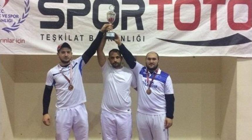 Oklar Hedefi Bronz Madalya İ&ccedil;in Vurdu