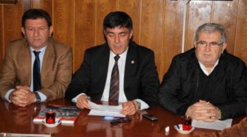 Sendikalardan Belediye-İş'e Destek