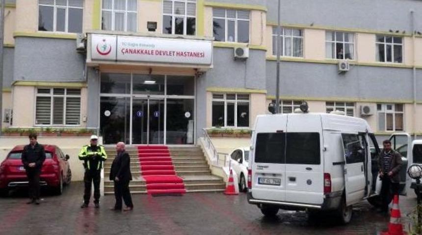 &Ccedil;anakkale Devlet Hastanesi'nde Ş&uuml;pheli Valiz Paniği