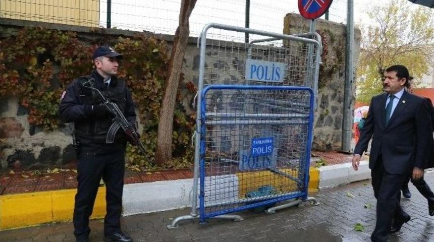 Belediye Başkanı Ekinci&rsquo;den Polise Anlamlı Ziyaret