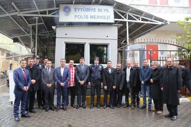 Belediye Başkanı Ekinci’den Polise Anlamlı Ziyaret