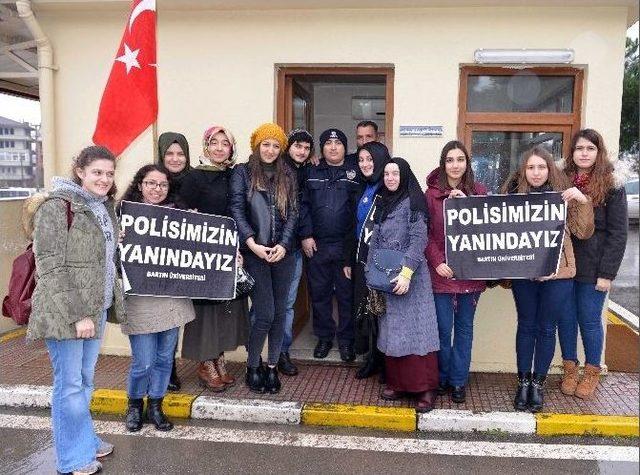 Bartın Üniversitesi Öğrencilerinden Polislere Taziye Ziyareti