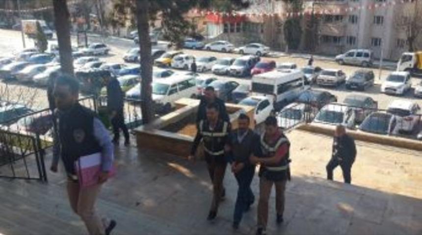 Tutuklanan Hdp Bilecik İl Başkanı Ekrem Bedevi M Tipi Kapalı Ceza Evine G&ouml;nderildi