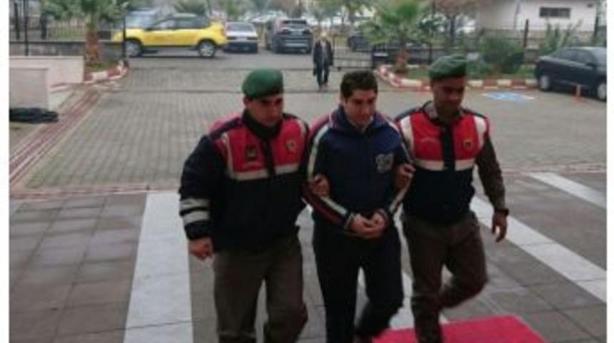 9 Su&ccedil;tan Aranan Ş&uuml;pheli Jandarmaya Yakalandı