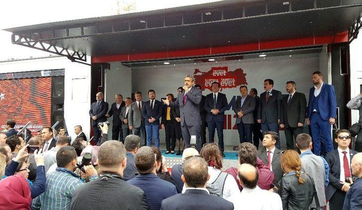 Bakan Zeybekci Nazillililerden ‘evet’ Oyu İstedi G3