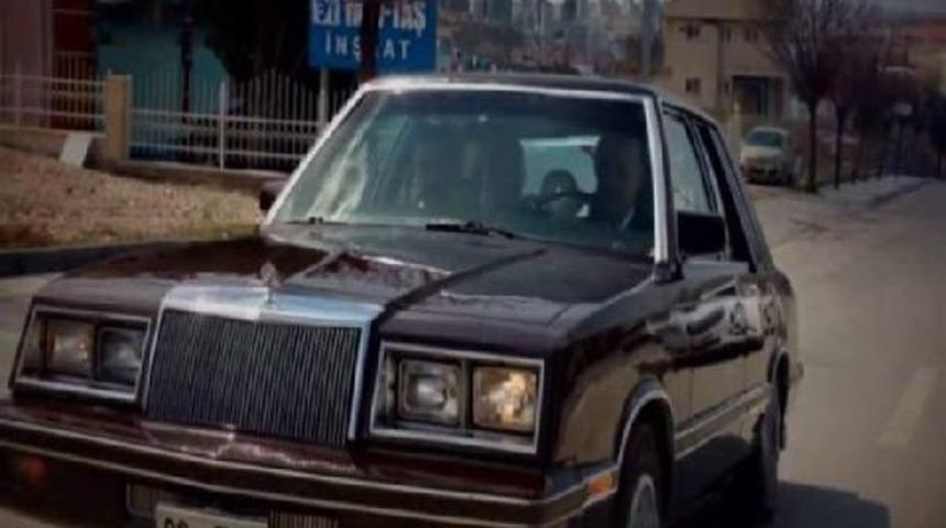 Bahçeli, Klasik Otomobiliyle Ankara'da Tura Çıktı