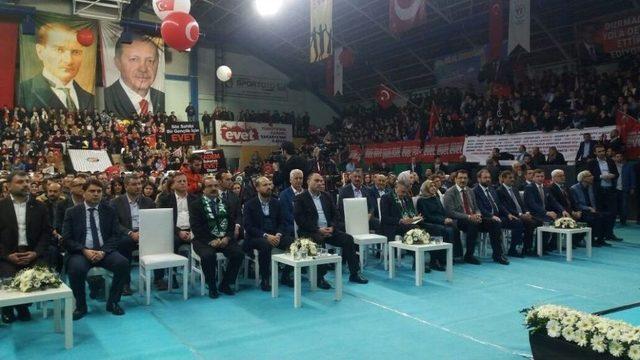 Bilal Erdoğan ‘yeni Türkiye Ve Gençlik’ Adlı Konferansa Katıldı