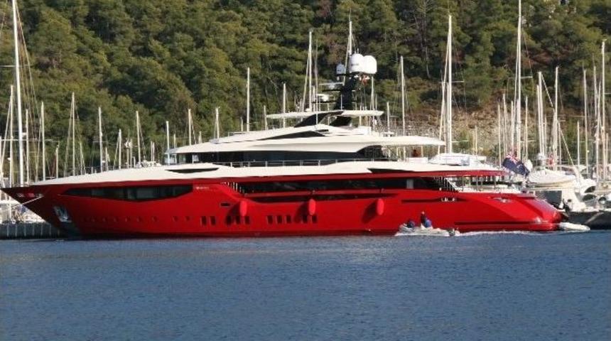 Kraliyet Ailesine Ait Olduğu İleri S&uuml;r&uuml;len L&uuml;ks Yat &rsquo;ıpanema&rsquo; Marmaris&rsquo;te