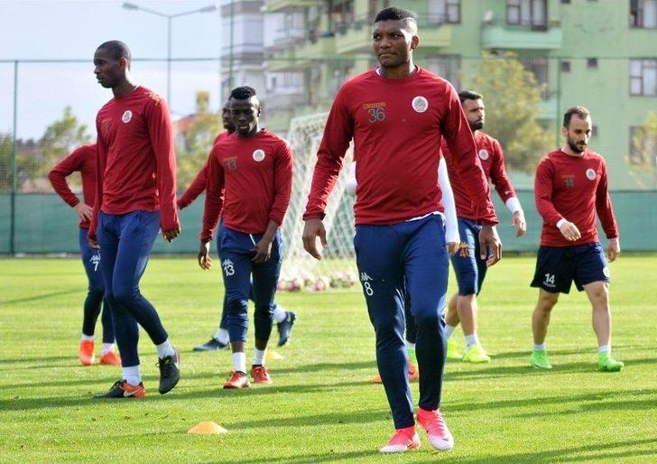 Aytemiz Alanyaspor’dan Eymen Bebeğe Destek Çağrısı G2