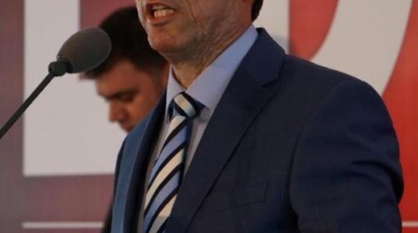 T&uuml;rk Havayolları, Ilk Edremit U&ccedil;uşunu Yaptı