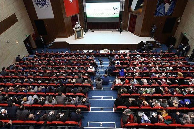 Diyanet İşleri Başkanı Görmez: “islam Başka Dünyalarda Bir Korku Unsuru Haline Getiriliyor”