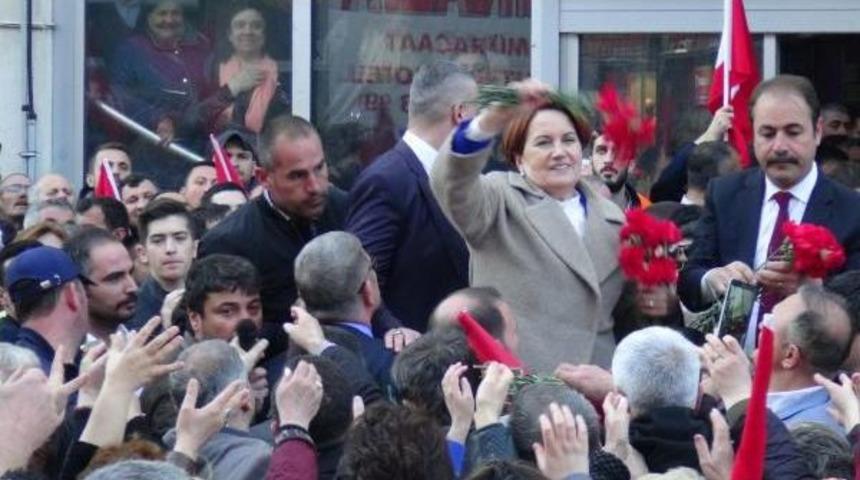 Meral Akşener: Hakimler Ve Savcılar Beni Tehdit Ediyor