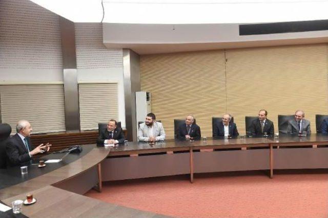 Kılıçdaroğlu, Ardahan İli Damal Dernekler Federasyonu Yöneticileriyle Görüştü