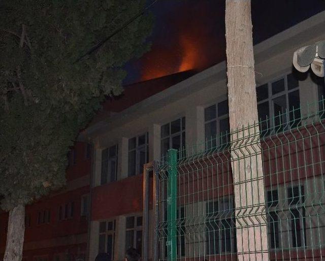 Soma’da Okulda Yangın 3