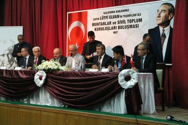 Bakan Elvan, Mersin’de Muhtarlar Ve Stk Temsilcileri İle Buluştu