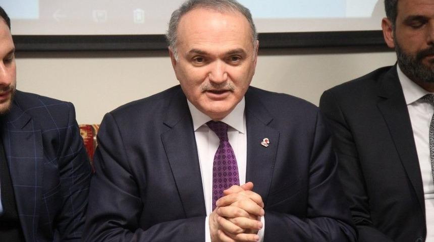 Bakan &Ouml;zl&uuml;: &ldquo;daha Fazla İş Yapmak İsteyen Daha Fazla Yetki İster, İş Yapmayacak İstemez&rdquo;