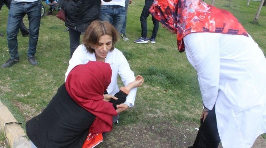 Motosiklet Yayaya &Ccedil;arptı: 1 Yaralı