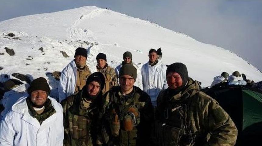 Mehmet&ccedil;ik -40 Derecede Destan Yazıyor