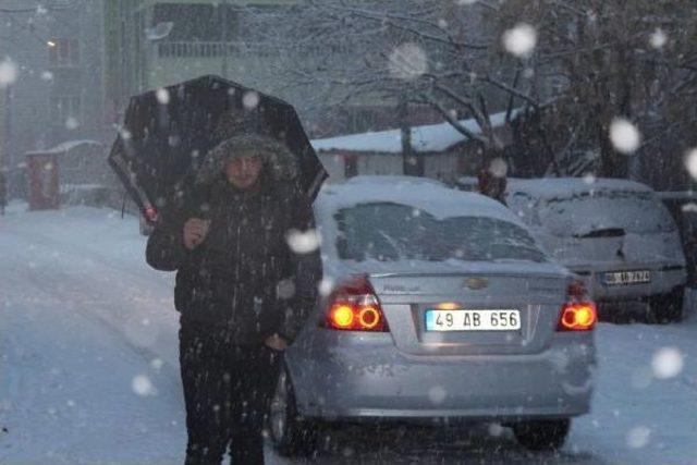 Muş'ta Okullar 1 Gün Tatil Edildi