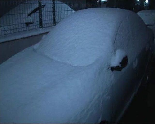 Kar Yağışı Gece De Etkili Oldu