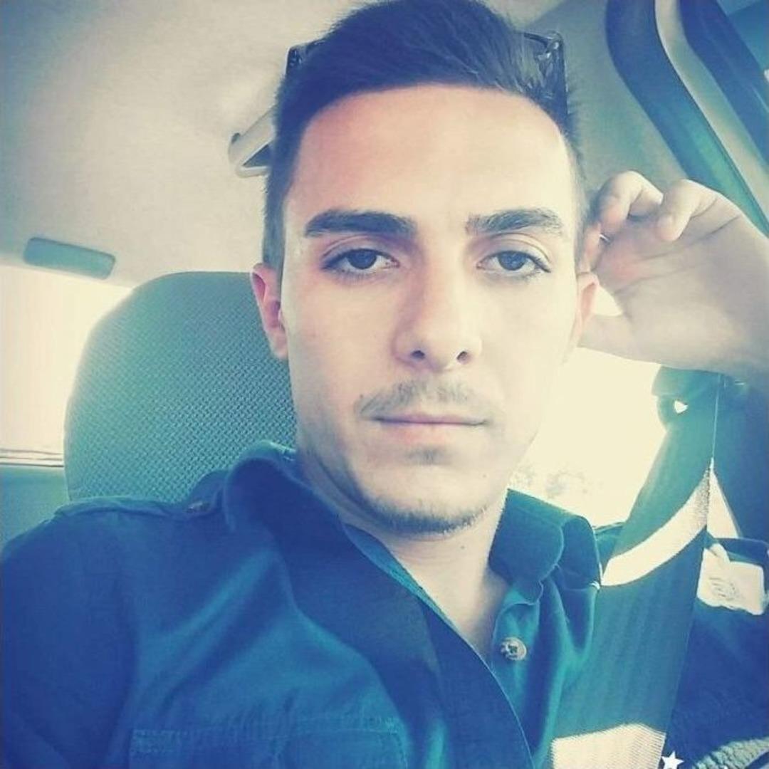 D&uuml;n Aldıkları Otomobille Kaza Yaptılar: 2&rsquo;si Kardeş 3 &Ouml;l&uuml;