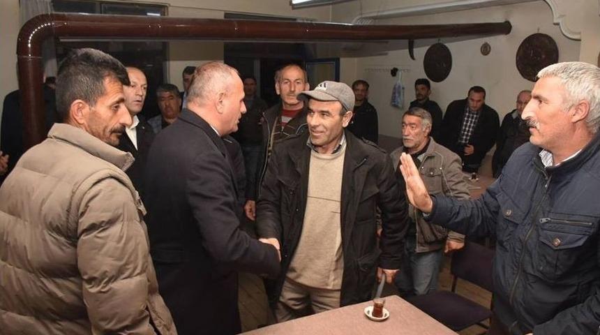 D&uuml;zce Belediye Başkanı Mehmet Keleş Evet Turunda