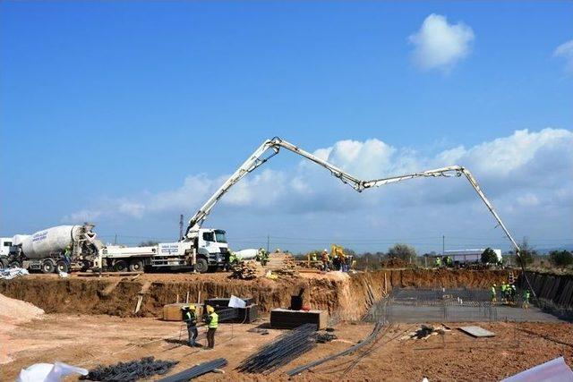 Biga Meslek Y&uuml;ksekokulu Binasının Temeli T&ouml;renle Atıldı 2