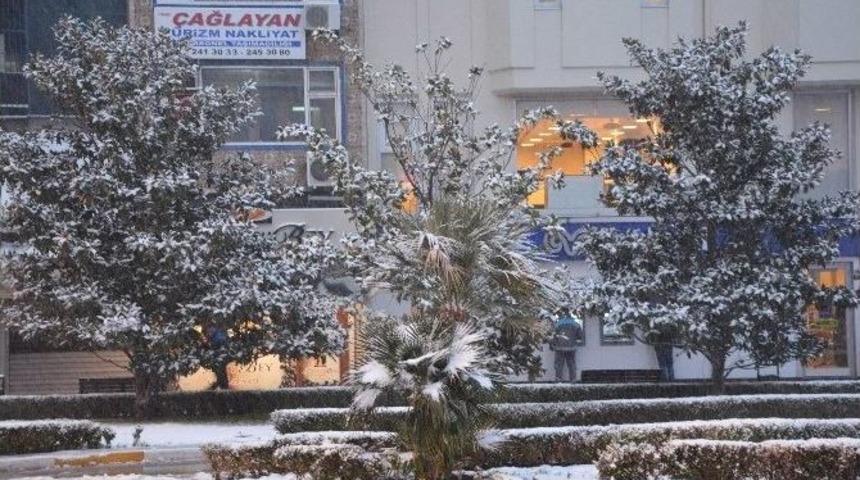 Balıkesir Beyaza B&uuml;r&uuml;nd&uuml;