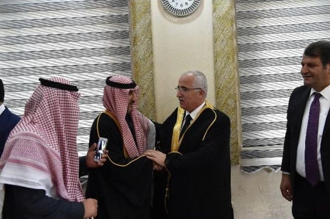 Vali Tuna Ak&ccedil;akale&rsquo;de Kanaat &Ouml;nderleriyle Buluştu