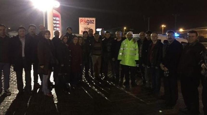 Ak Parti Merkez İl&ccedil;e Y&ouml;netimi Polisleri Ziyaret Etti