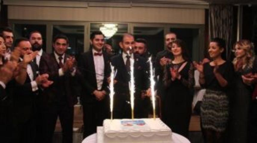 Realty World Elfi Gayrimenkul 2 Yaşında