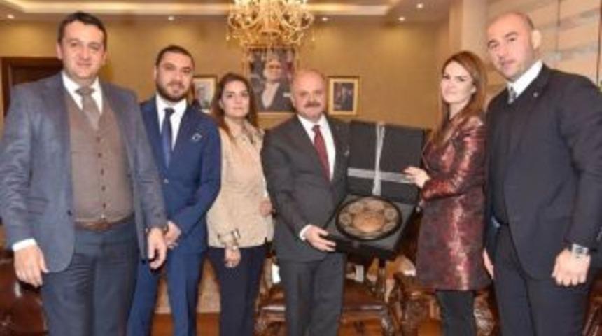 Vali Çakacak, Tügiad Çukurova Şubesi Yönetimini Kabul Etti