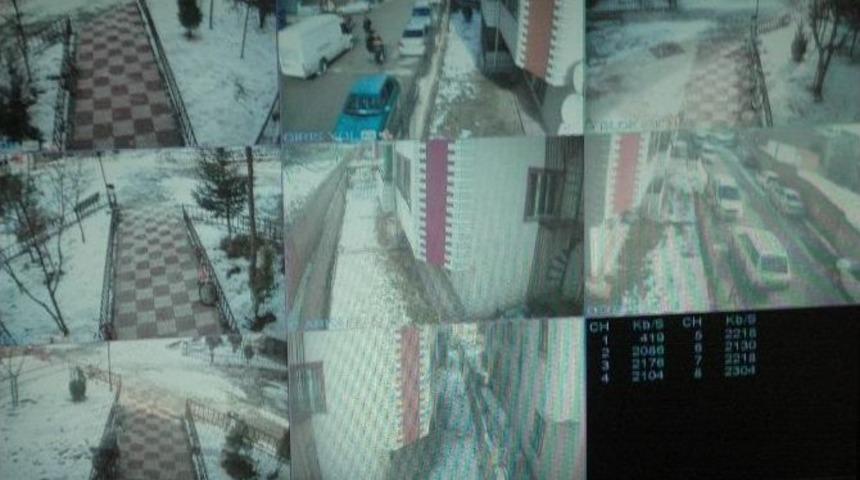 Arsız Hırsızlara Karşı Asma Kilitli &Ouml;nlem