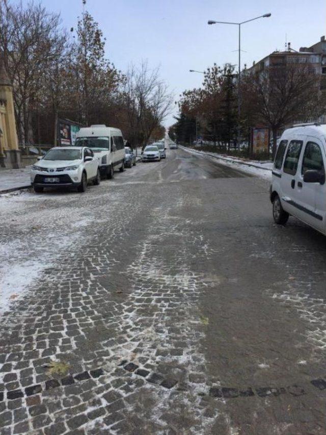 Kırşehir’De Kar Ve Buzlanma Kazalara Neden Oldu