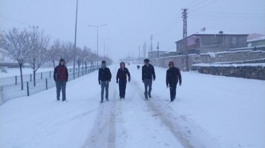 Tuzluca&rsquo;da Kar Tatili