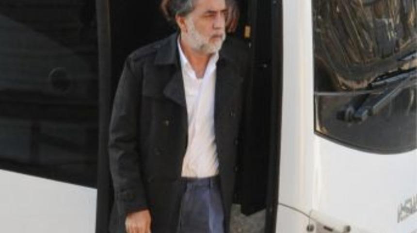 Artuklu Belediye Başkanı Irmak Serbest Bırakıldı