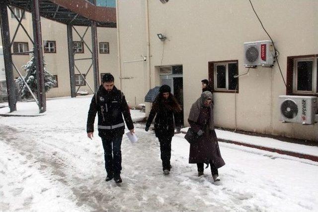 Elazığ Merkezli 5 İlde Fetö Operasyonu: 8 Gözaltı