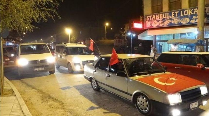 Bilecik&rsquo;te Şehitler İ&ccedil;in Mevlit Okutulup Konvoy D&uuml;zenlendi