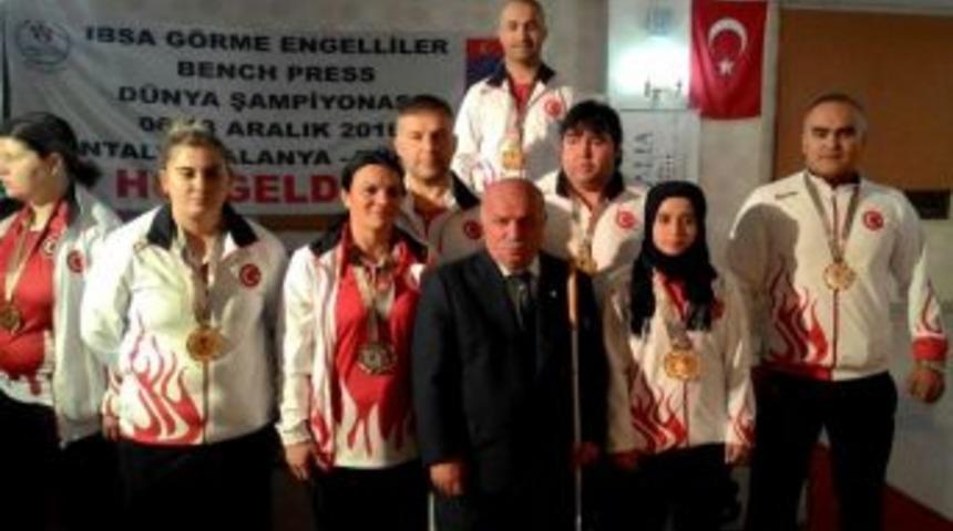 &Ccedil;ankayalı Kadınlar D&uuml;nya Şampiyonu Oldu