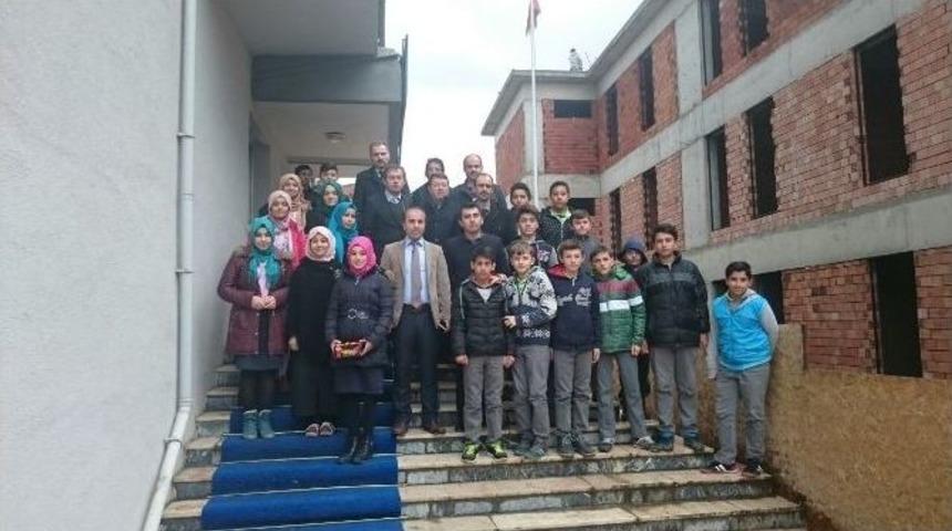 Osmaneli İl&ccedil;e Milli Eğitim M&uuml;d&uuml;rl&uuml;ğ&uuml;&rsquo;nden, Emniyet M&uuml;d&uuml;rl&uuml;ğ&uuml;&rsquo;ne Taziye Ziyareti