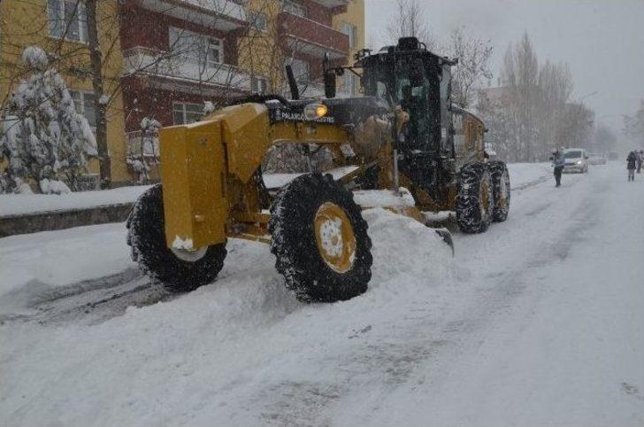 Palandöken Belediyesi’nden Kar Yağışına Anında Müdahale G2