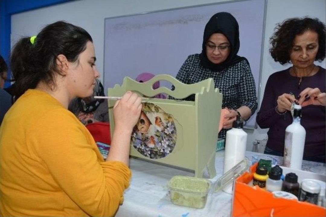 Evdeki Stresi Fır&ccedil;alarla Atıyorlar