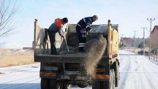 Kar Yağışı Yerini Şiddetli Tipiye Bıraktı