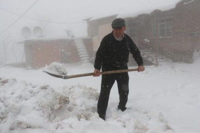 Samsun'da Etkili Kar Yağışı